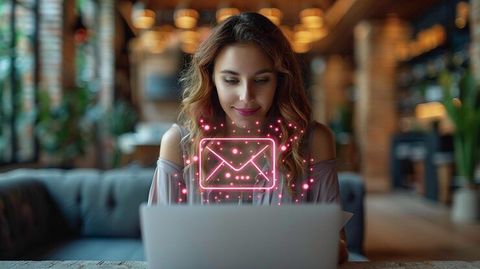 AI Email Writing Assistants Tips for Streamlined Communication and Workflow Tools